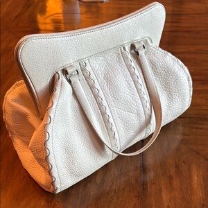Alaia White Leather Women's Bag